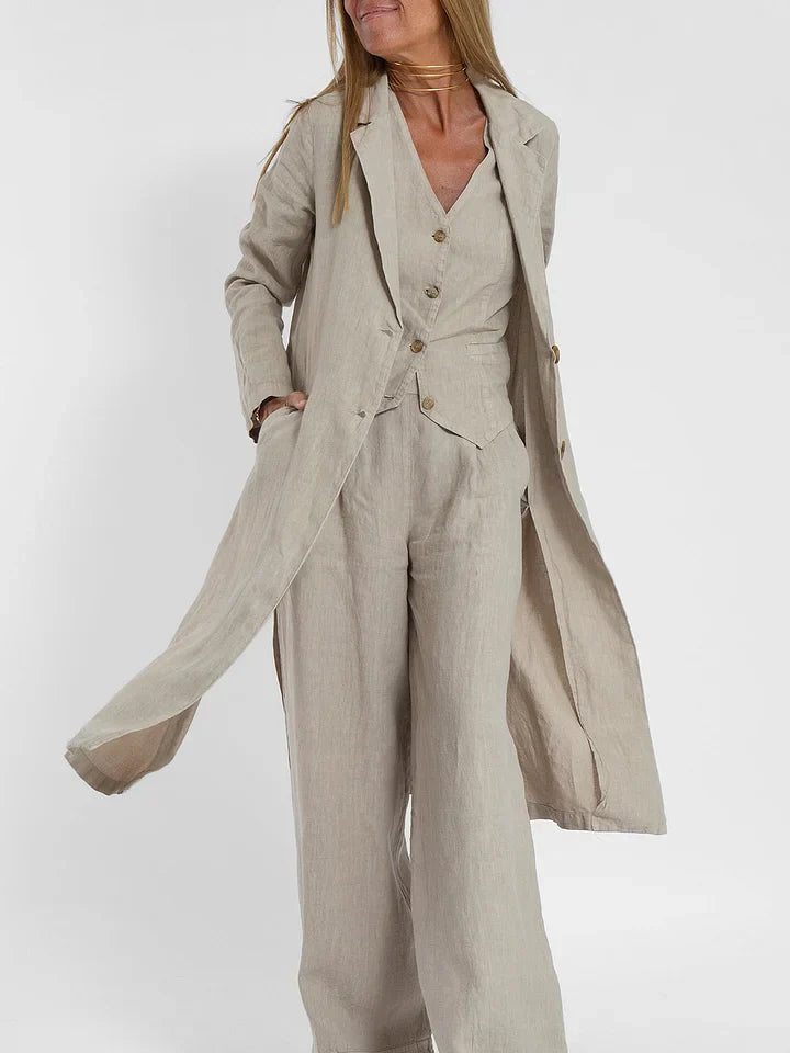 Plain two-piece women's suit with vest