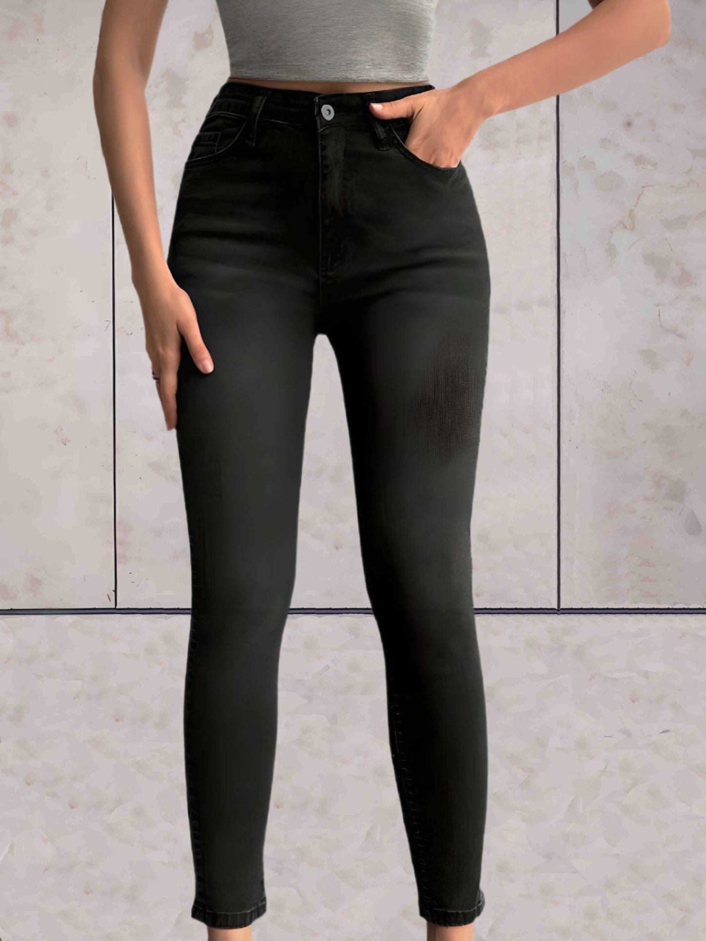 Tight fitting high-waisted pants for women