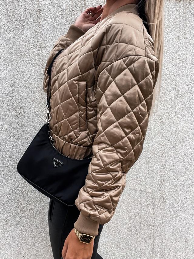 Women's Stylish Short Quilted Puffer Jacket