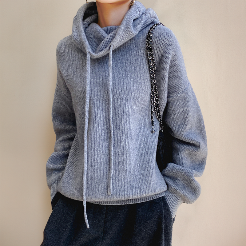 Women's Knitted Hoodie